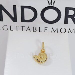 Pandora The Little Mermaid Enchanted Shell Dangle Charm Gold-Plated with box